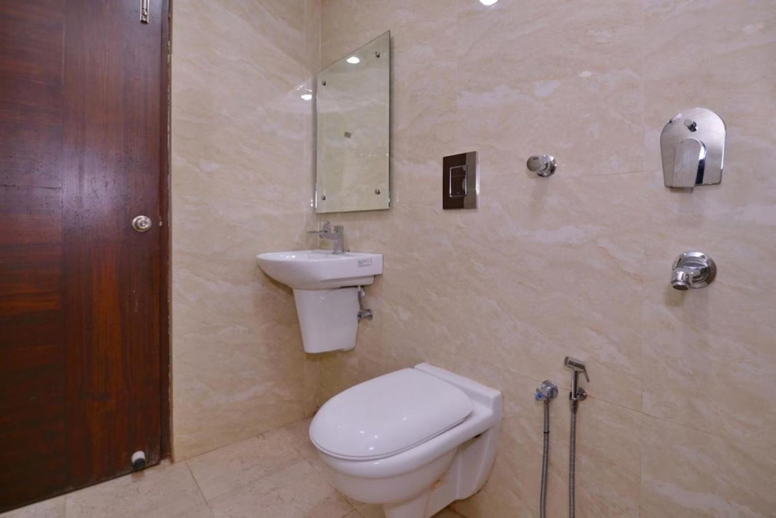 Hotel Green Snapper'100 M From Delhi University Near Isbt Kashmiri Gate Нью-Дели Экстерьер фото