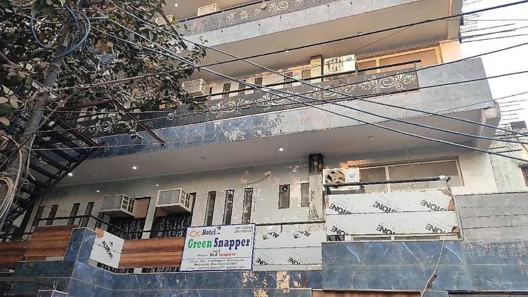 Hotel Green Snapper'100 M From Delhi University Near Isbt Kashmiri Gate Нью-Дели Экстерьер фото
