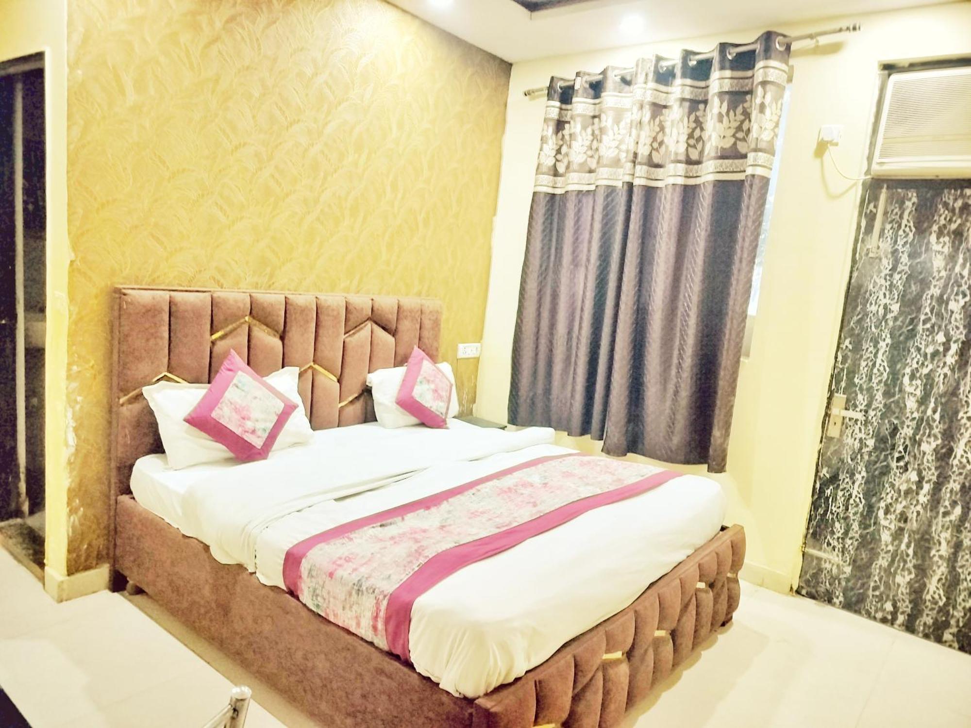 Hotel Green Snapper'100 M From Delhi University Near Isbt Kashmiri Gate Нью-Дели Экстерьер фото