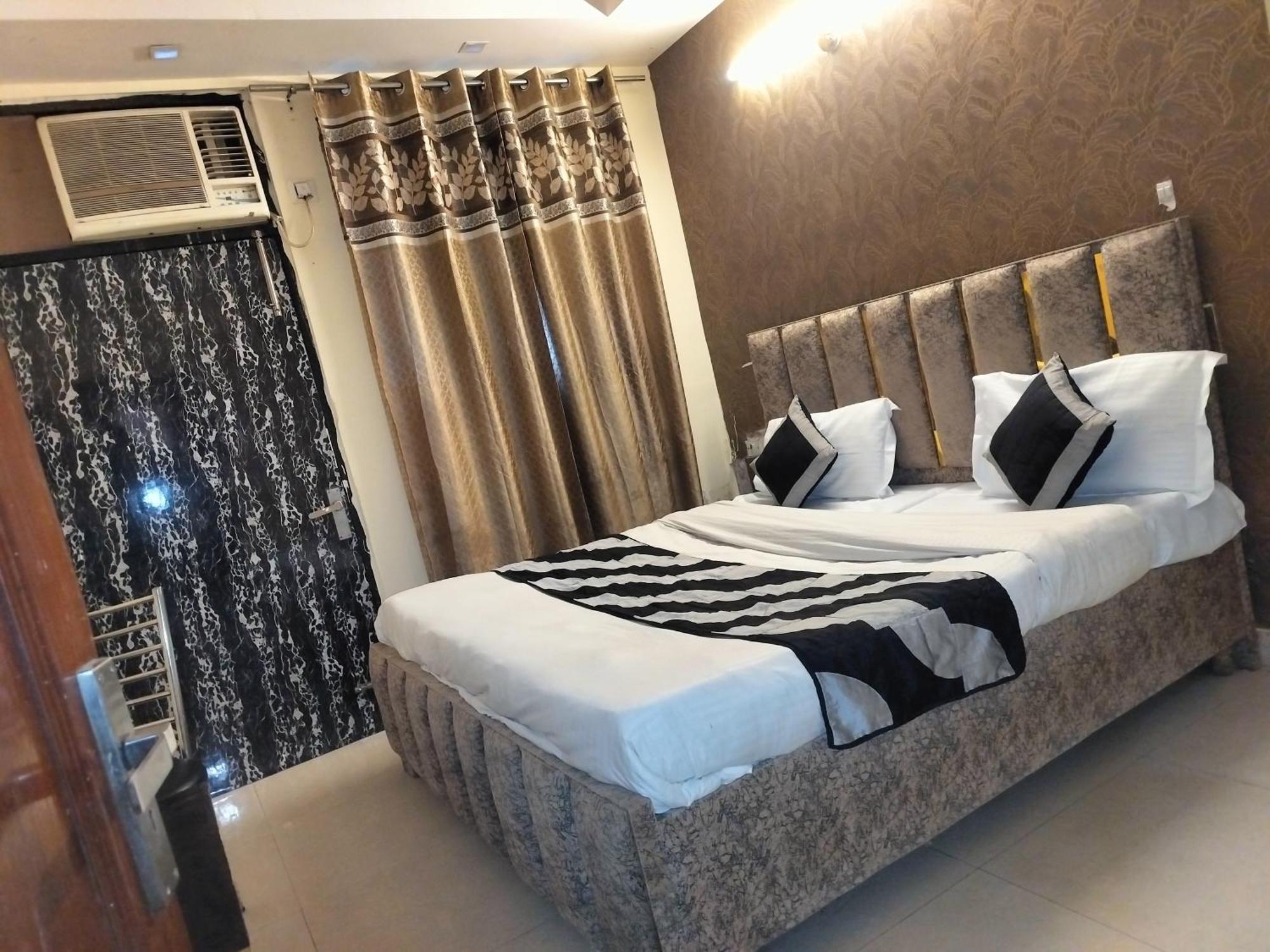 Hotel Green Snapper'100 M From Delhi University Near Isbt Kashmiri Gate Нью-Дели Экстерьер фото